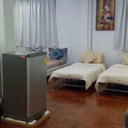 Sriyanar Place Bangkok Zewnętrze zdjęcie